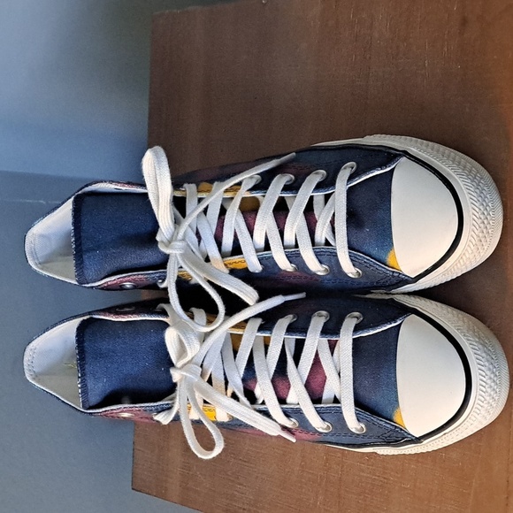 Converse Allstar Chuck Taylor Blue & Wine Tie Dye Hightop Sneakers Unisex - Picture 3 of 7
